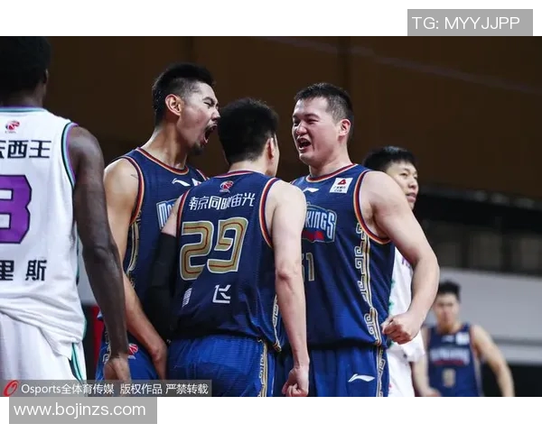 南京篮球队快攻表现分析与战术调整建议探讨