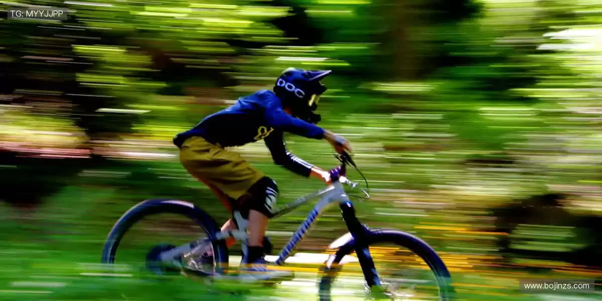 📱 一键开播,全球同频!弹幕互动不停,做最活跃的云观众💬